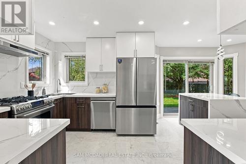 5289 Fallingbrook Drive, Mississauga, ON 