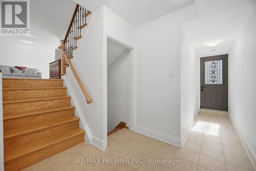 33 Belleglade Court, Toronto, ON 