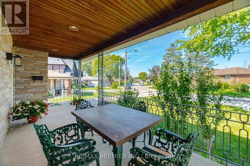 33 Belleglade Court, Toronto, ON 