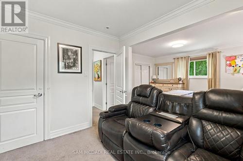 2009 Delaney Drive, Mississauga, ON 