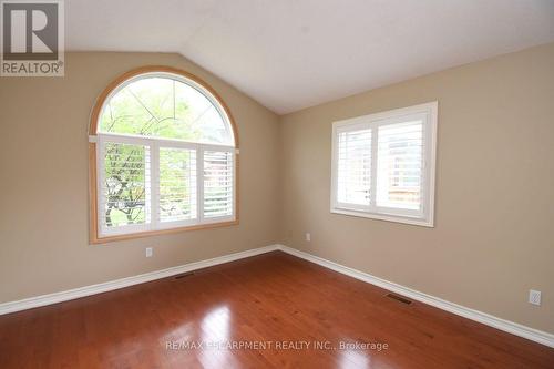 715 Bateman Court, Burlington, ON 