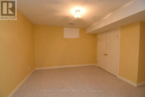715 Bateman Court, Burlington, ON 