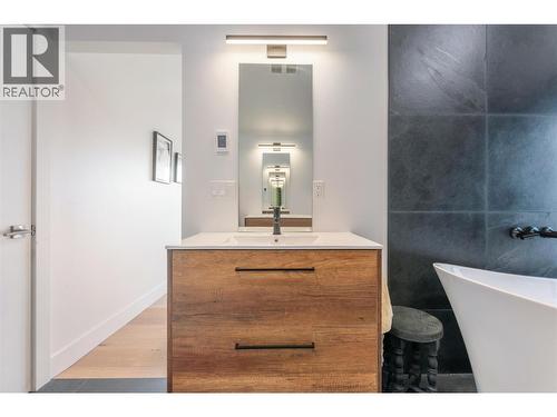 2710 Workman Place, Naramata, BC 
