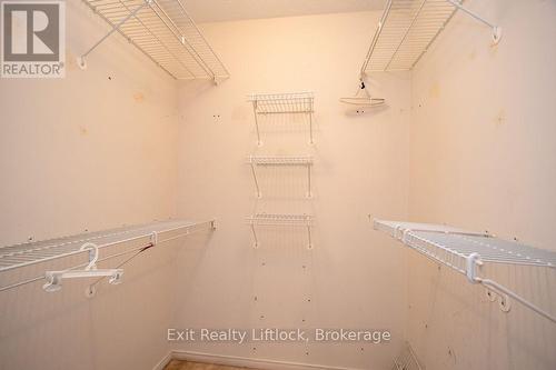 Primary Bedroom Walk-in Closet - 202 C - 1099 Clonsilla Avenue, Peterborough (Otonabee Ward 1), ON 