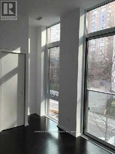 Th1 - 75 St Nicholas Street, Toronto, ON 