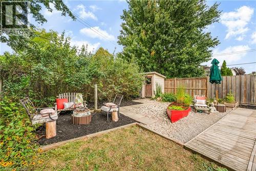 10 Goldfinch Road, Hamilton, ON 