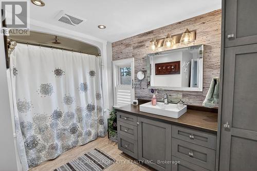 3745 King Street, Lincoln, ON 