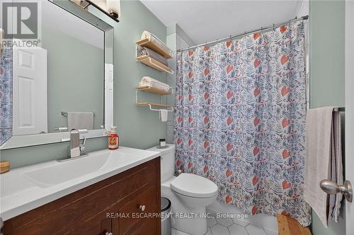 82 Division Street, Brantford, ON 