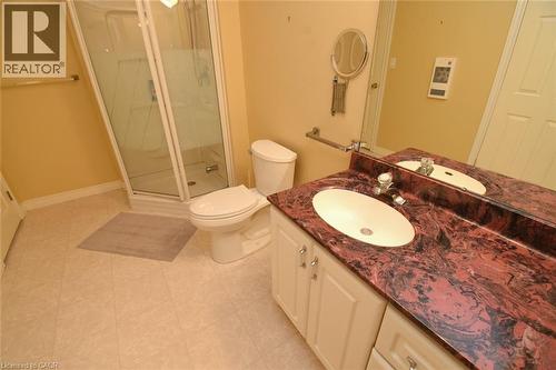 715 Bateman Court, Burlington, ON 