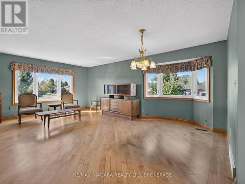 7905 Salisbury Place, Niagara Falls (West Wood), ON 