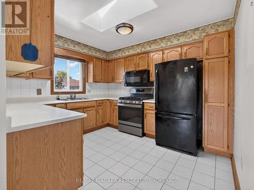 7905 Salisbury Place, Niagara Falls (West Wood), ON 