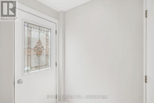 LOWER - 6166 WILDROSE CRESCENT , Niagara Falls (Oldfield), Ontario L2G 7T3