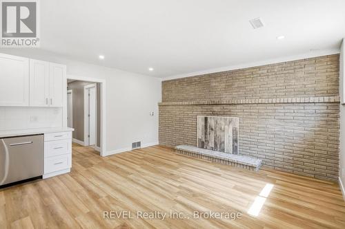 LOWER - 6166 WILDROSE CRESCENT , Niagara Falls (Oldfield), Ontario L2G 7T3 2