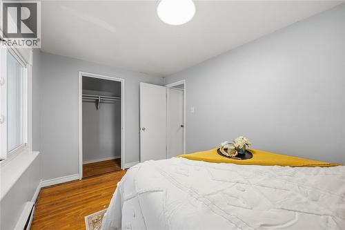 838 Vroom Avenue, Sarnia, ON 