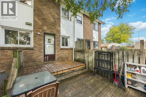 838 Vroom Avenue, Sarnia, ON 