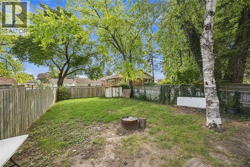 838 Vroom Avenue, Sarnia, ON 