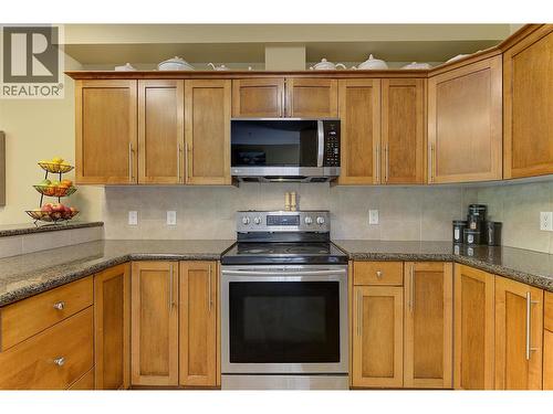 Granite Counters. - 3996 Beach Avenue Unit# 236, Peachland, BC 