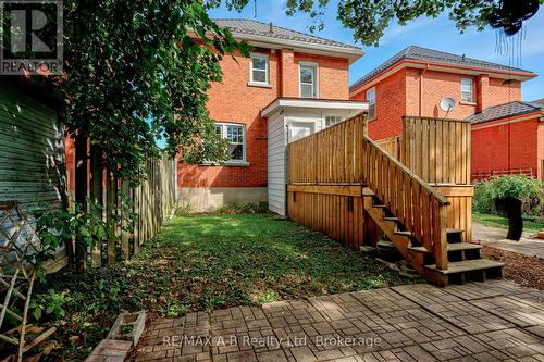 341 Ontario Street, Stratford, ON 