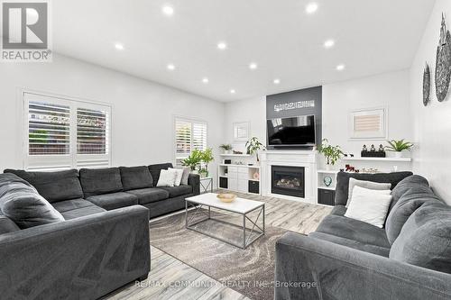 1775 Finkle Drive, Oshawa, ON 