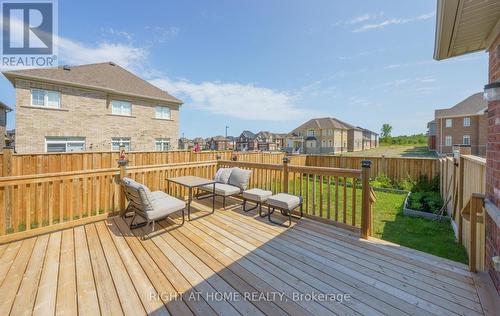 2 Cliff Thompson Court, Georgina, ON 