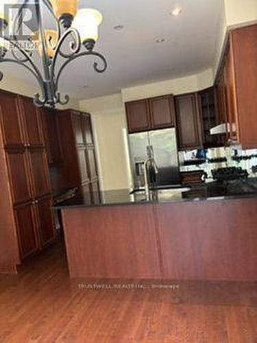 3219 Flagstone Drive, Mississauga, ON 
