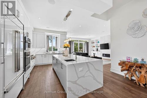 33 Cartwright Avenue, Toronto, ON 