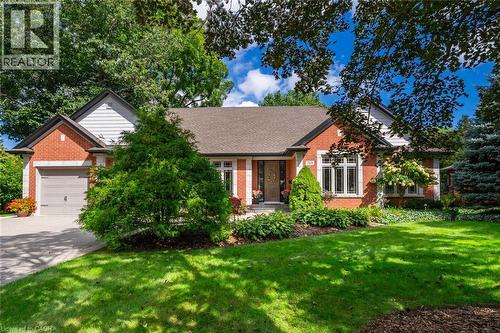 789 Sunset Road, Burlington, ON 