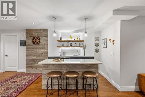 789 Sunset Road, Burlington, ON 