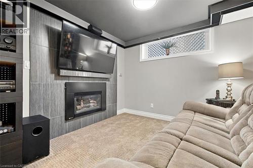 2408 Hereford Crescent, Burlington, ON 
