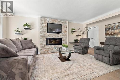2408 Hereford Crescent, Burlington, ON 