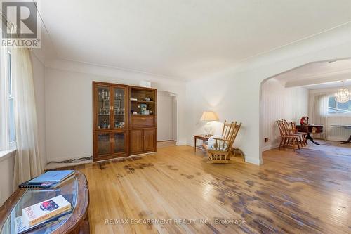 940 Harvey Place, Burlington, ON 