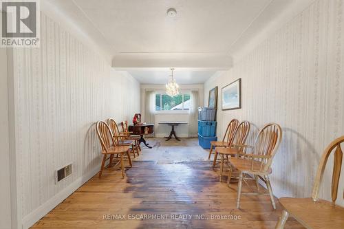 940 Harvey Place, Burlington, ON 