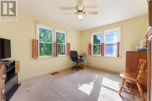 940 Harvey Place, Burlington, ON 