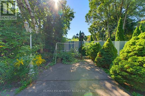 940 Harvey Place, Burlington, ON 