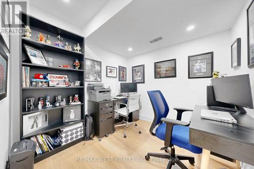 972 Castlefield Avenue, Toronto, ON 