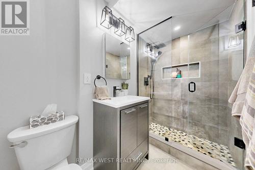 972 Castlefield Avenue, Toronto, ON 