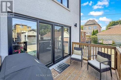 972 Castlefield Avenue, Toronto, ON 