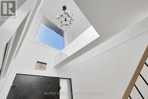972 Castlefield Avenue, Toronto, ON 