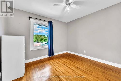 1557 Pharmacy Avenue, Toronto, ON 