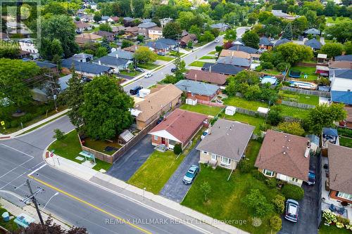 1557 Pharmacy Avenue, Toronto, ON 