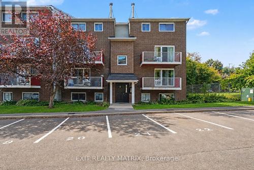 302 - 1589 ST. BERNARD STREET  Ottawa, ON K1T 3H5
