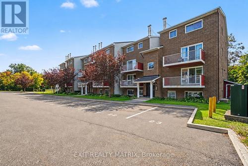302 - 1589 St. Bernard Street, Ottawa, ON 