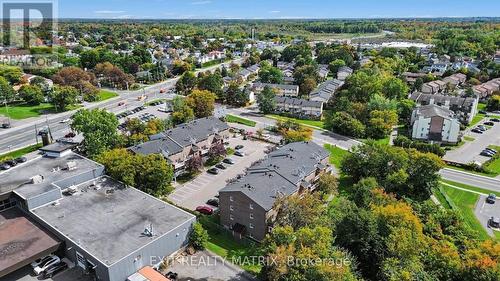 302 - 1589 St. Bernard Street, Ottawa, ON 