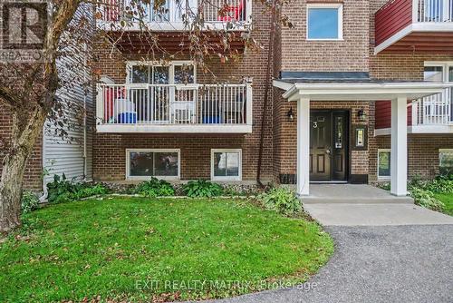302 - 1589 St. Bernard Street, Ottawa, ON 
