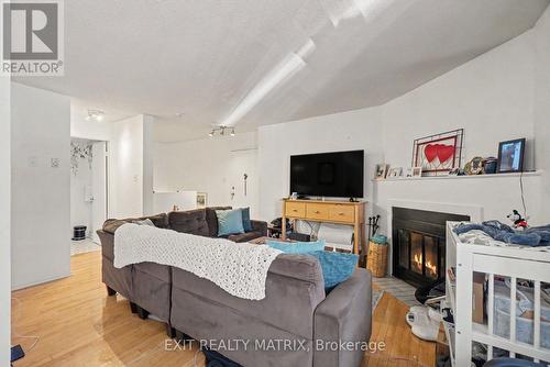 302 - 1589 St. Bernard Street, Ottawa, ON 