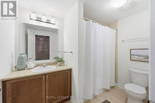 708 Eagle Crest Heights, Ottawa, ON 