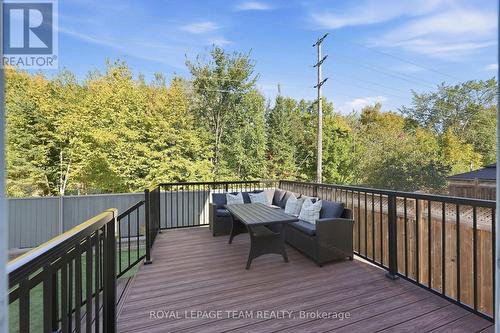 708 Eagle Crest Heights, Ottawa, ON 