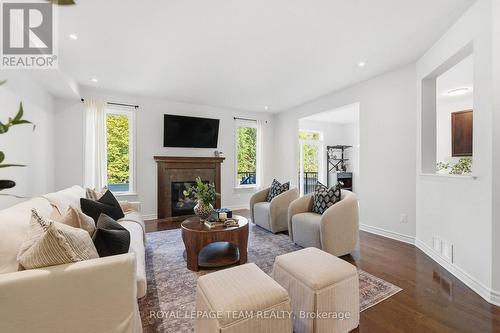 708 Eagle Crest Heights, Ottawa, ON 