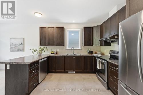 708 Eagle Crest Heights, Ottawa, ON 