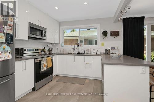 Kitchen - 1300 Field Street, Ottawa, ON 